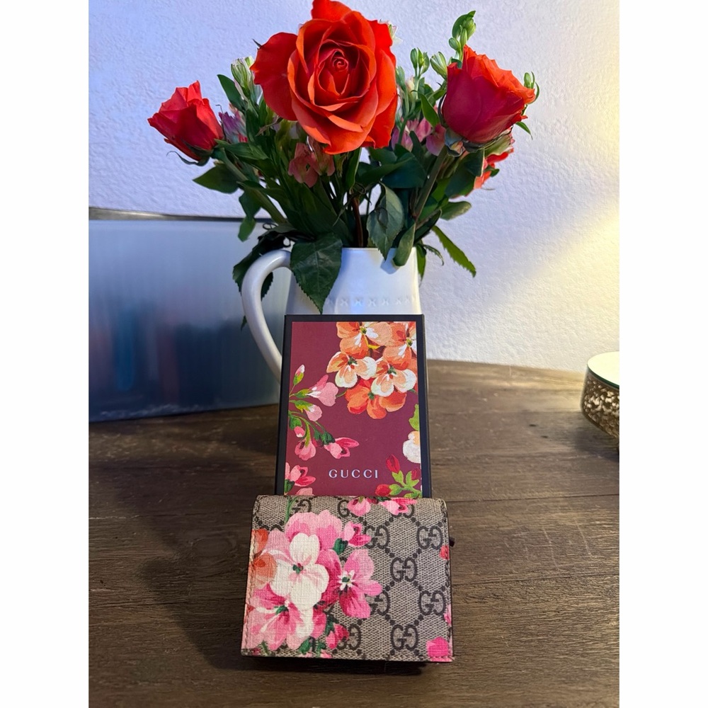 ✨ Gucci GG Blooms Card Holder / Mini Wallet ✨